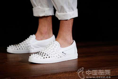 GROVE¼ԼİɫͬɫɫĽ