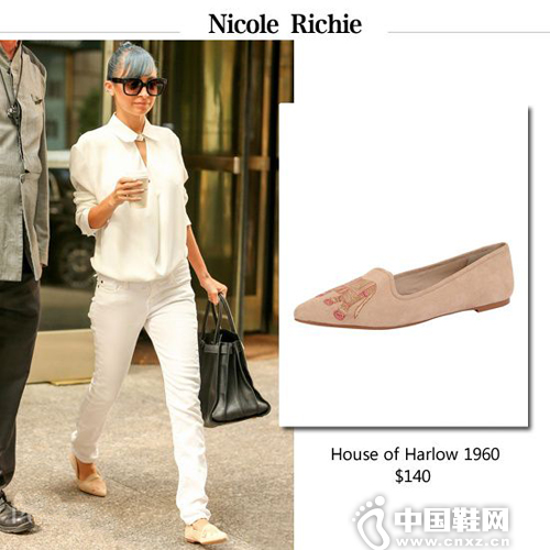 ݿ-(Nicole Richie)