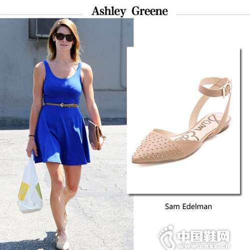 ʲ-(Ashley Greene)
