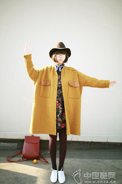 黨ȹ+ɫ+ƺɫ׿+ɫЬ