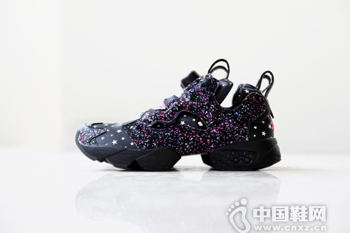 X-GIRL  Reebok 2014ﶬ Instapump Fury Ь