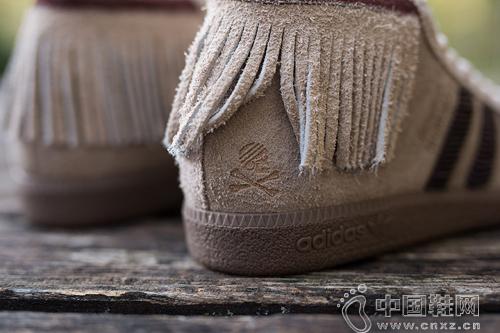 adidas Originals by NEIGHBORHOOD BW Moc Ь