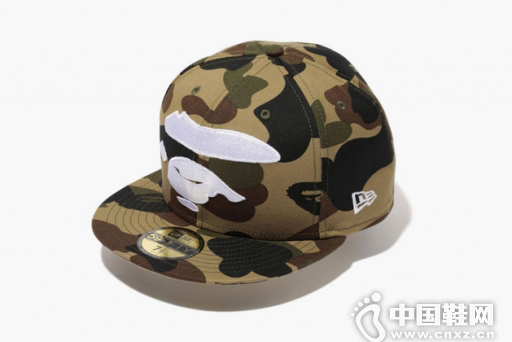 A BATHING APE x New Era ϵñ