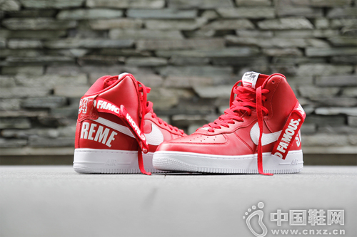 Supreme  Nike 2014ﶬ(lin)ɫ汾