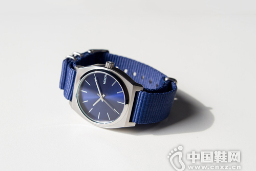 colette x Nixon (lin) Time Teller ֱ