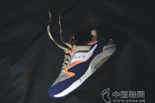 KITH  Saucony Grid 9000 (d)ռɫ