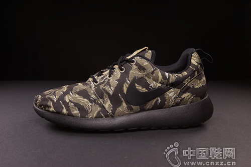 Nike Roshe Run Print yԲɫጳ