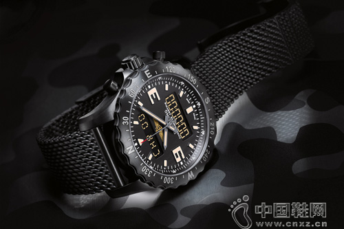 Breitling Chronospace Military 