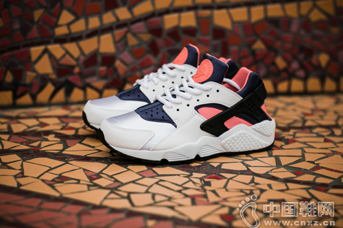 Nike Air Huarache Run /t/ɫ