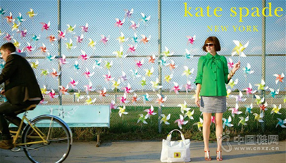 Kate SpadeپW(wng)Ľ_ʼpÿȵĴWُ@һINԿȥHгЧ˾Ť̝ӯ