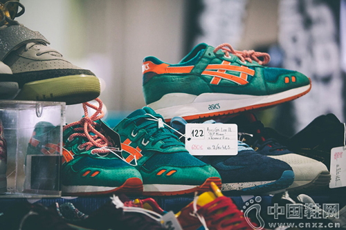 Ronnie Fieg x ASICS GEL-Lyte III Miami Dolphins 