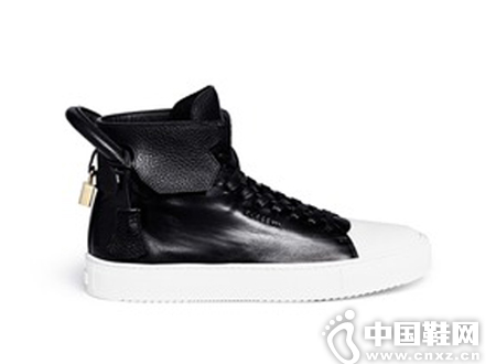 BUSCEMI ֱƴͷװƤͲ˶Ь