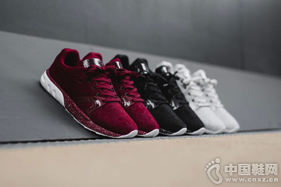 PUMA 2015 ﶬWovenϵ