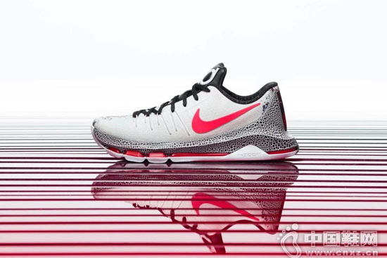 Nike Basketball 2015 ʥעϵЬ