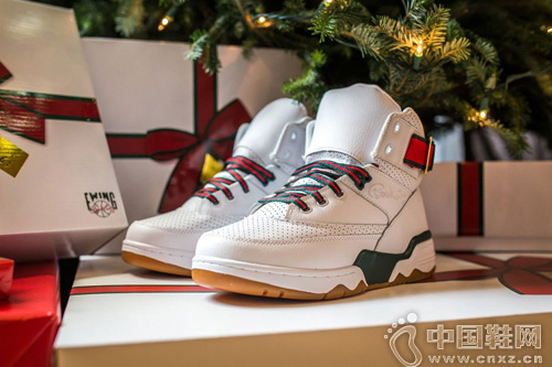 Packer Shoes x Ewing 33 HiMiracle on 33rd St.Ь