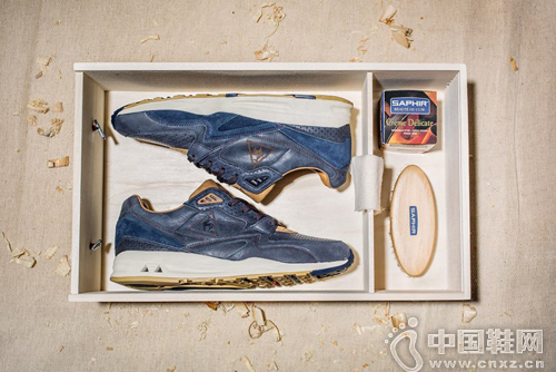 Footpatrol  Le Coq Sportif R800Artisanϵ