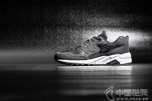 New Balance MRT580 Re-engineered ϵЬ