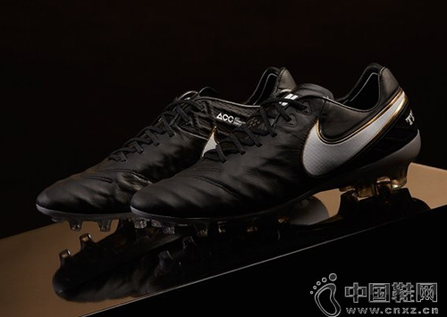 Nike Tiempo Legend VI