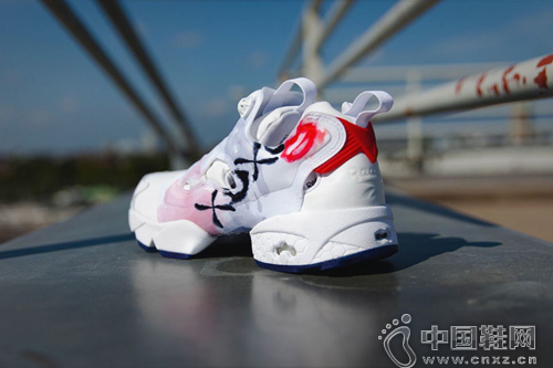 Reebok InstaPumap Fury 2016 ˹(ji)eעɫ