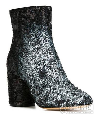 һ˫㶬ɫʵbling blingЬ