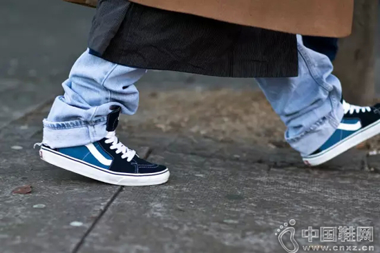 VANS OLD SKOOL
