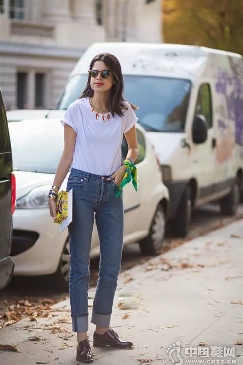 򰲵-÷ (Leandra Medine) ţЬ