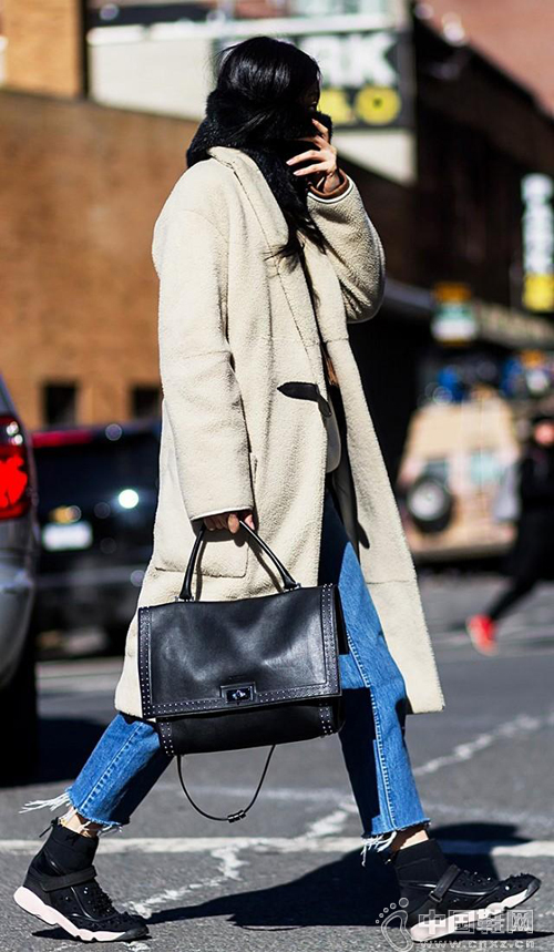 СЬOutˣ⼸˫СЬ㴩ʮ