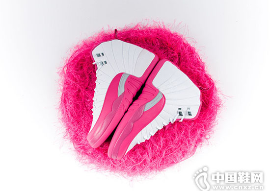 Air Jordan 12 GSVivid PinkɫЬ