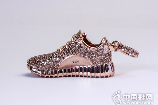 IFANDCO ݻ Yeezy Boost 350 