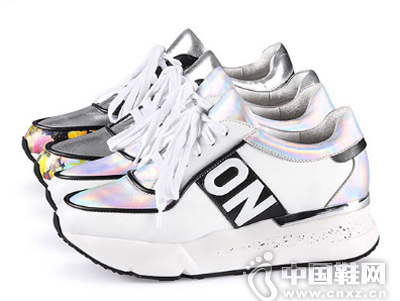 ĦʱƷƣСЬ㻹ܴʲô