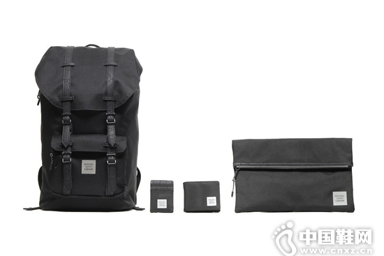 atmos Lab  Herschel Supply Co.ϵ