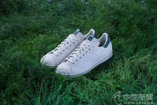 JUICE  Adidas Consortium Ь