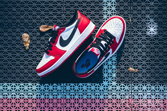 Air Jordan 1 Low OG "Chicago" ɫ