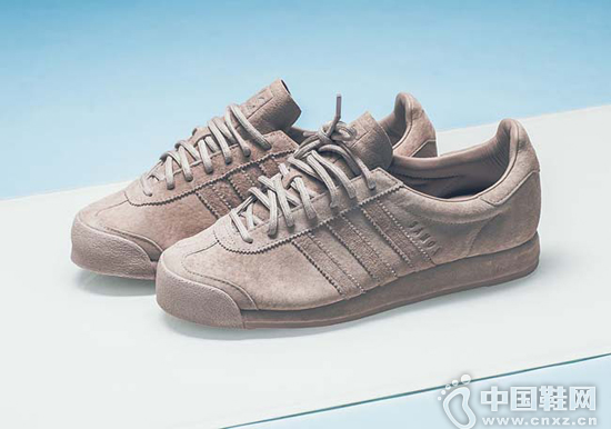 Adidas Samoa "Pigskin" Pack ϵ