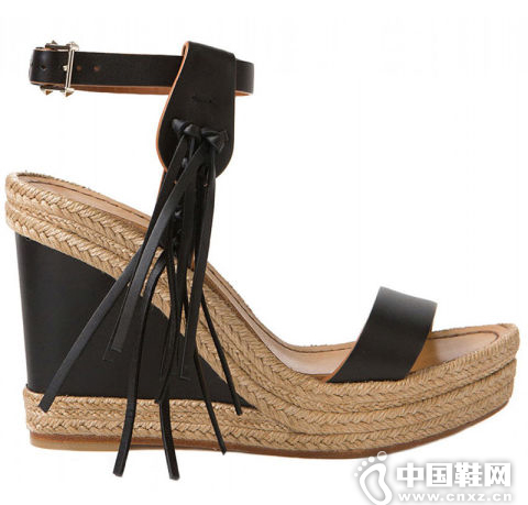 ı֯УValentino ($775)