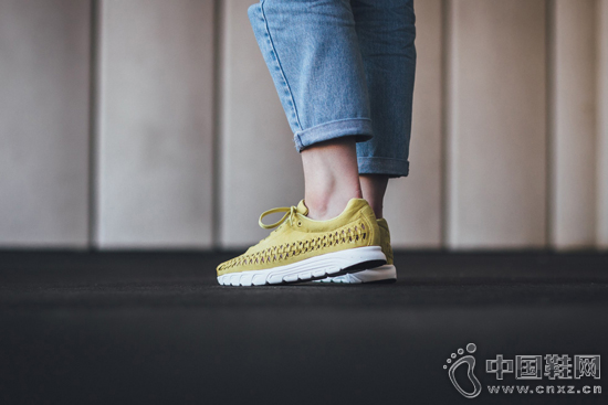 Nike Mayfly Woven ȫɫơCelery