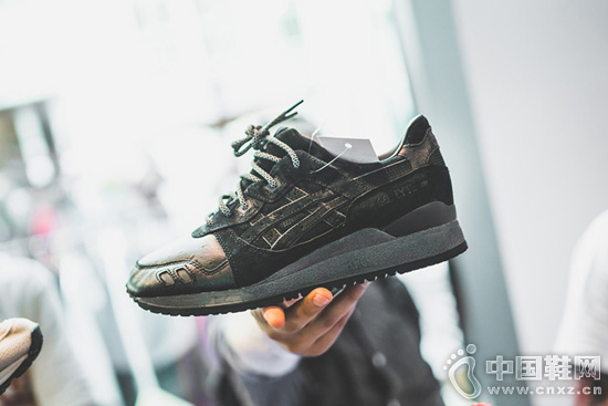 ASICS x Solefly Gel-Lyte III Night Haven