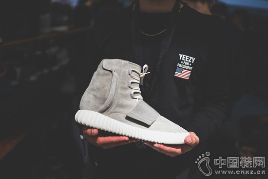 Adidas YEEZY 750 Boost Grey