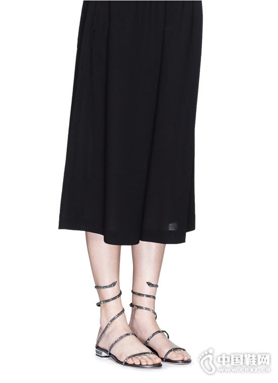 RENÉ CAOVILLA ˮ״ָЬ