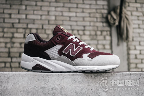 New Balance 2016 ＾ MRT580 ϵ