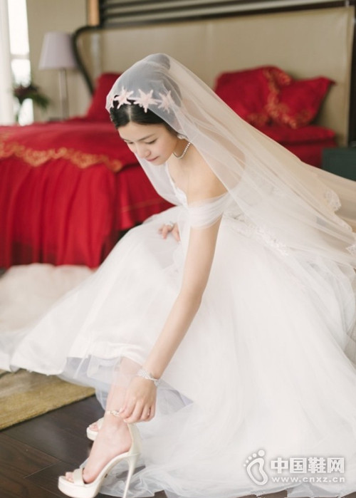 ����˫��Ь �ó���ϣ�Ļ��������