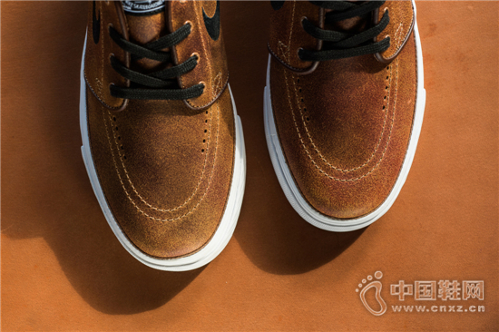 Nike SB Zoom Stefan Janoski Elite ȫɫO(sh)Ӌ(j)Ale Brown