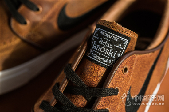 Nike SB Zoom Stefan Janoski Elite ȫɫO(sh)Ӌ(j)Ale Brown