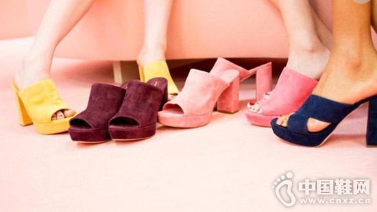 ��ָһ�㣬�������������㣬��ȱ��˫Ь