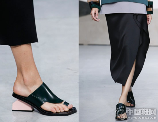 ��ָһ�㣬�������������㣬��ȱ��˫Ь