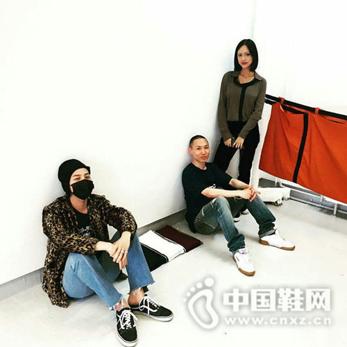 úôЬΪµĳGD˫ЬȻ