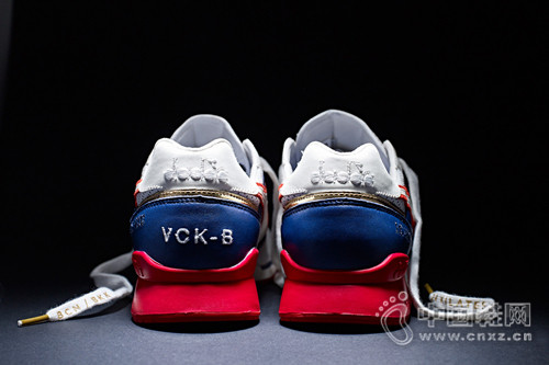 Diadora x 24 Kilates (lin)From Seoul to Rioϵ