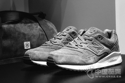 Reigning Champ x New Balance  530Gym Packϵ