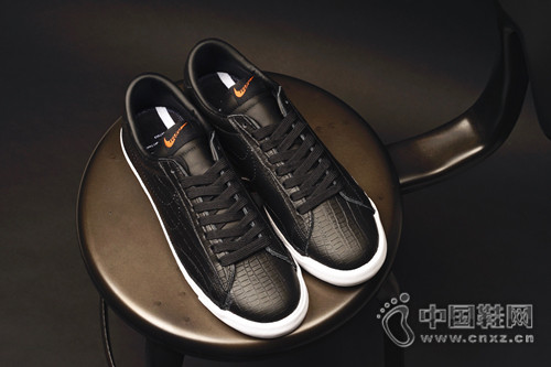  fragment design x NikeLab ȫ Air Zoom Tennis Classic AC ϵ