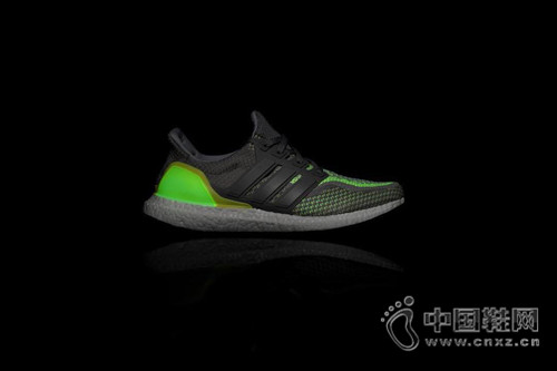 Adidas UltraBOOST ȫҹɫ